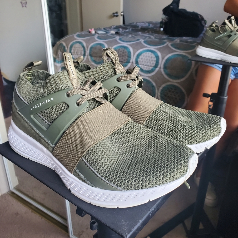 Ryderwear Shoes - Womens Size 7.5